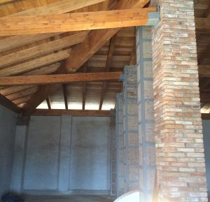 Ricostruzione port sisma fienile